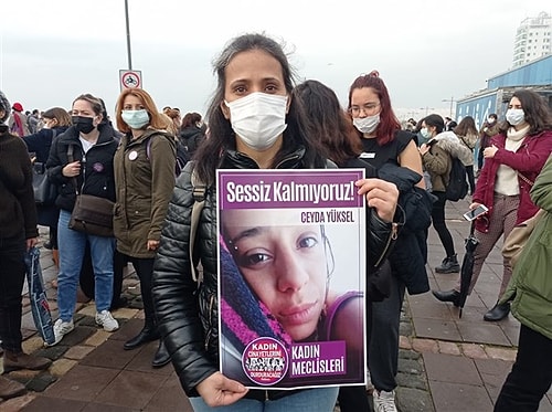 Kadınlar Sokakta: 'İstanbul Sözleşmesini Uygula' - onedio.com