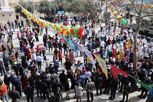 Nevruz Ateşi, Koronavirüs Önlemlerini Unutturdu