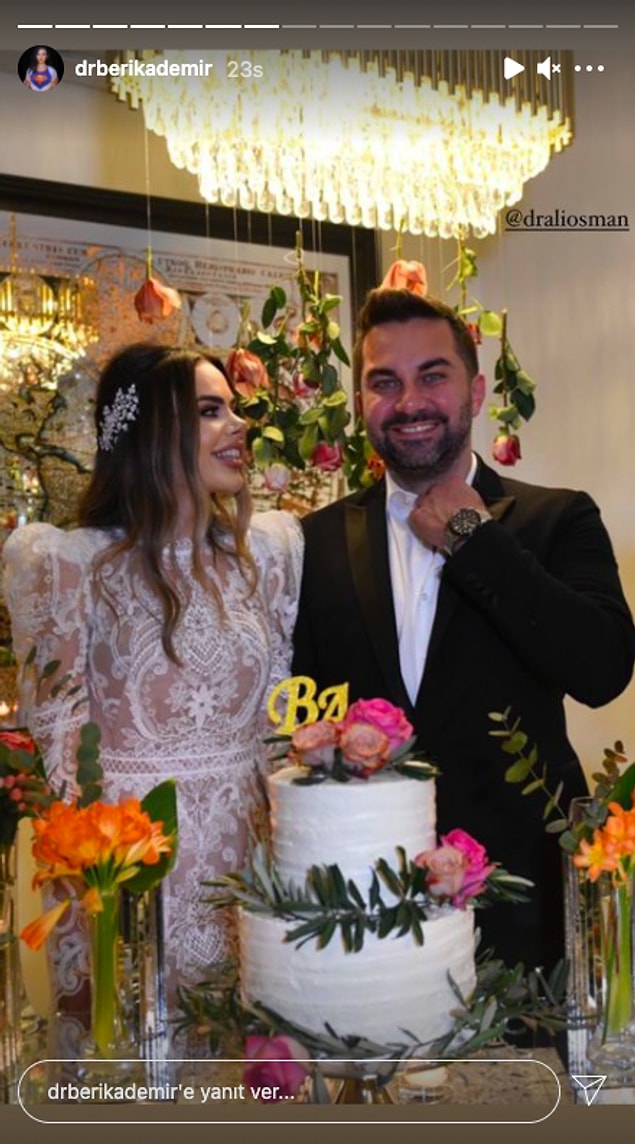 Merak edenler için nişandan diğer kareler şöyle: