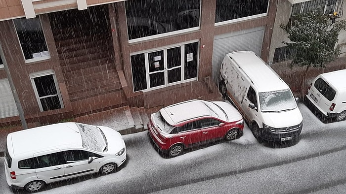 Mart Biterken Soğuk Hava Alarmı! İstanbul'da Kar Yağışı Başladı