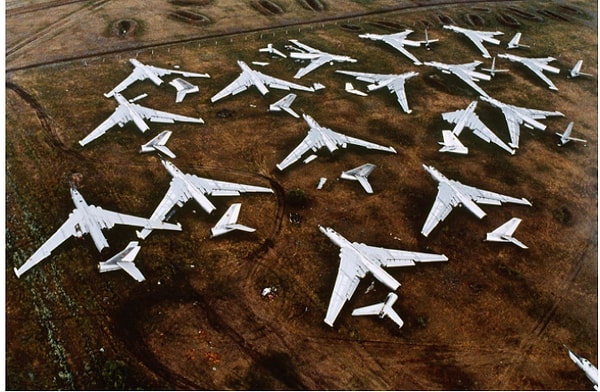 2. Советские бомбардировщики М-4 на авиабазе Энгельс, Саратовская область