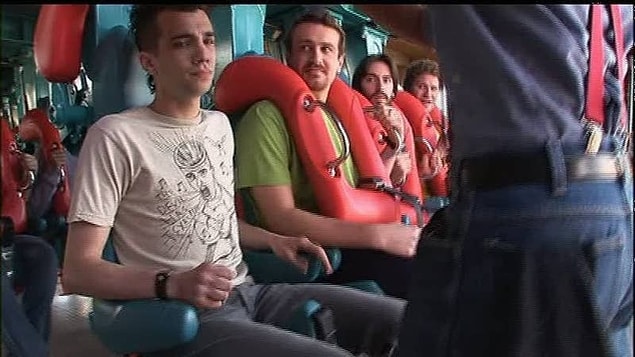 14. Jay Baruchel, roller coaster'lardan çok korktuğu için Knocked Up filminin yönetmeni Judd Apatow'la, herhangi bir hız trenine binmek zorunda olmadığı sürece deprem sahnesinde çıplak oynayacağı üzerine bir anlaşma yapmıştı.