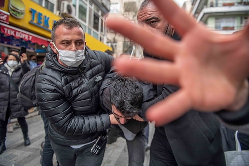 AFP Foto Muhabiri Bülent Kılıç'ın Objektifinden... Kadıköy'de Boğaziçililere Gözaltı ????