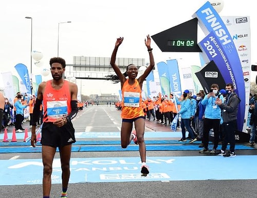 Tarihinde Bir İlk: İstanbul Yarı Maratonu'nda Dünya Rekoru Kırıldı