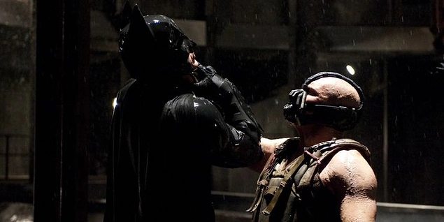 Şimdi de bu efsane sahnenin Batman serisinin hangi filmine ait olduğunu söyle bakalım!