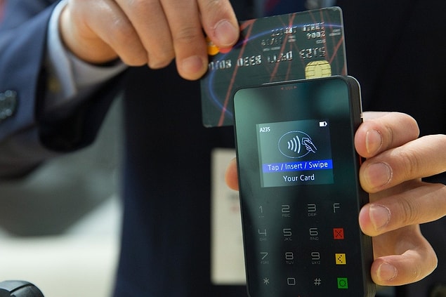 Blockchain teknolojisinin en çok etkileyeceği sektörlerin başında bankacılık ve ödeme sistemleri geliyor.