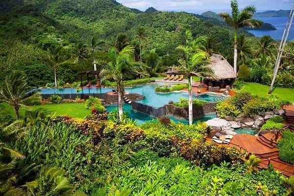 4. Laucala Island Resort'daki Hilltop Villası - Laucala Adası, Fiji (358.000 Türk Lirası)
