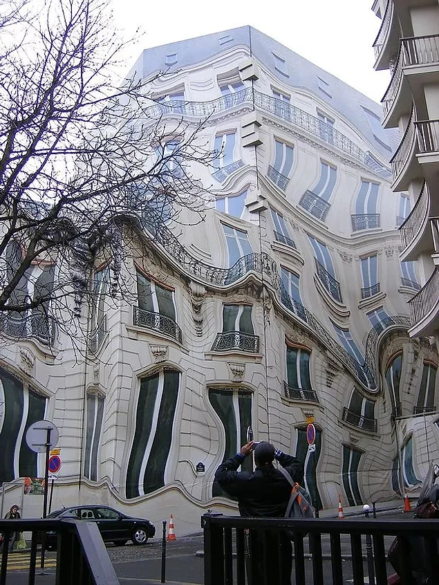 Haussmannian binası, Paris