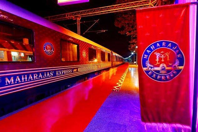 1. Maharajas’ Express Treni, Hindistan