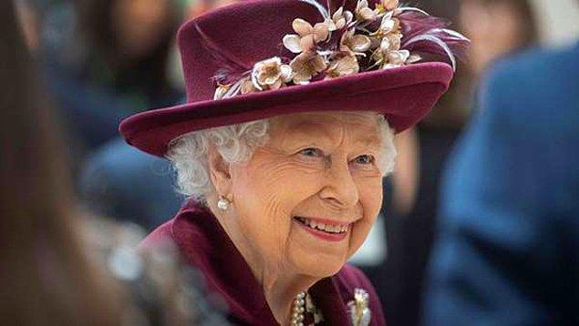 Kraliçe II. Elizabeth, İngiliz Silahlı Kuvvetlerinin başkomutanıdır. Orduya giren her asker, kraliçeye sadakat yemini etmek zorundadır.