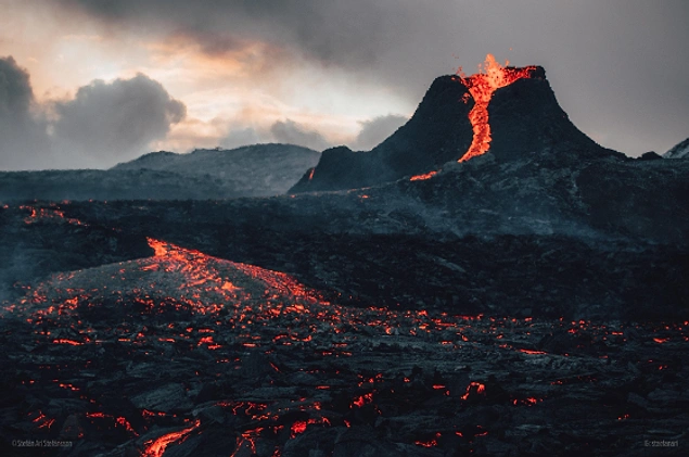 İslandiyanın Geldingadalir bölgəsindəki vulkan püskürmələrinin uzun müddət davam etməsi gözlənilir.