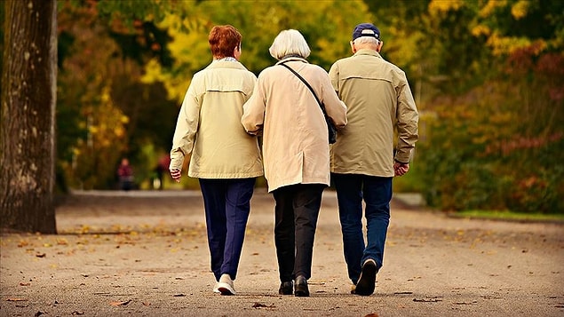 65 Yaş Üstü ve 20 Yaş Altı Ulaşım Yasağı