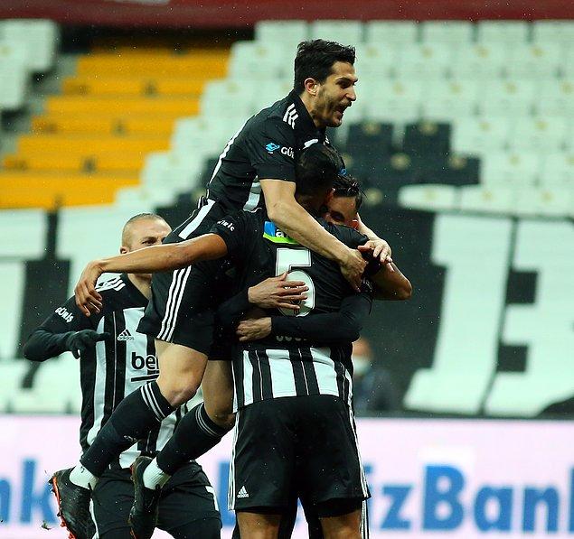 Kayserispor'u 3-1 yenen Beşiktaş 2 haftadan sonra galip geldi.