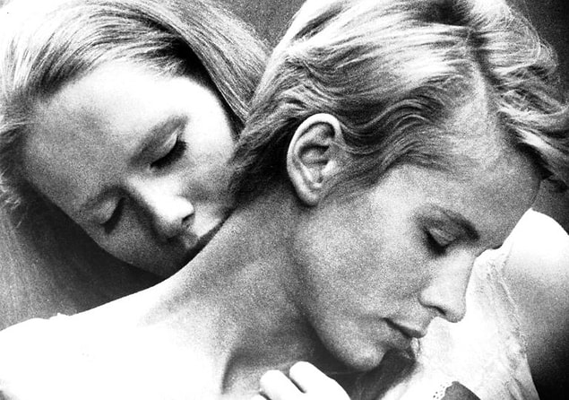 19. Persona (1966)