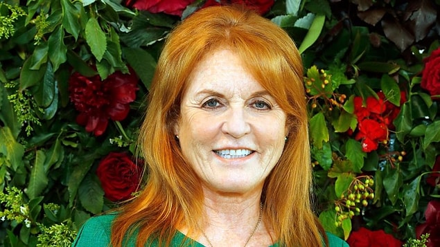 Sarah Ferguson, kraliyetten ayrılışının üzerinden yıllar geçmesine rağmen hala popülerliğini korumaya ve TV programlarına konu olmaya devam ediyor.