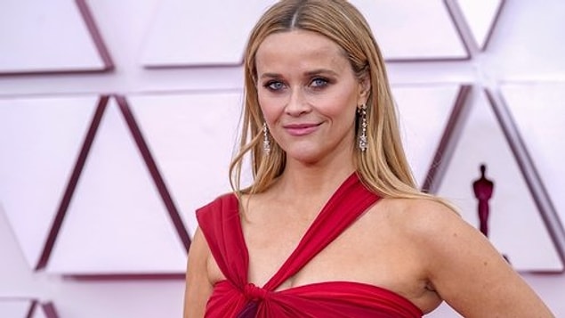 10. Reese Witherspoon sunum yaparken "Taxi Driver" filmindeki Robert DeNiro'nun karakterini taklit etti.