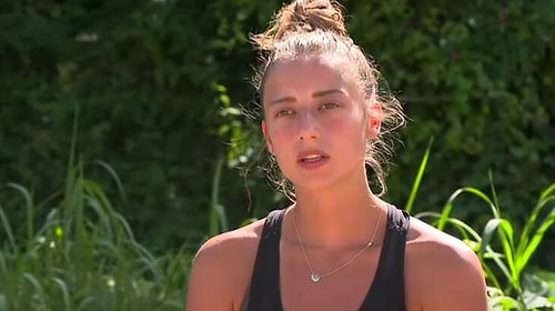 Survivor'da Batuhan ve Melis'le İlgili Gizli Bir İtirafta Bulunan Ayşe Ortalığı Bir Güzel Karıştırdı