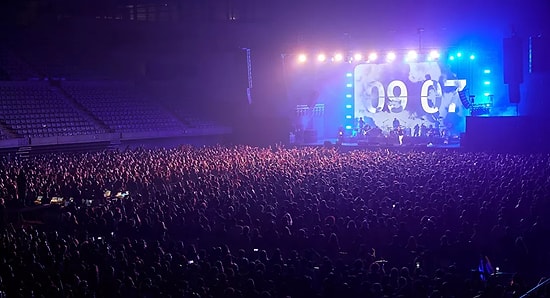 Экспериментальный концерт в Барселоне, в котором приняли участие 5000 человек, показал, что случаев заражения не было, даже без соблюдения социальной дистанции