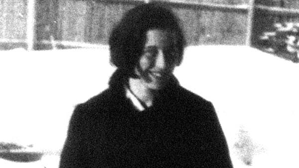 Olga Benario, ne yazık ki Ravensbrück kampından Kızıl Ordu tarafından kurtulamadan ölüme gönderiliyor.
