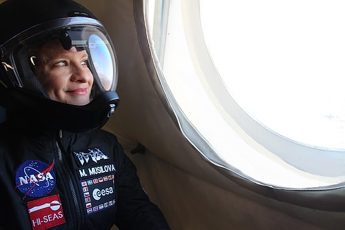 Yanardağda Astronot Kıyafetiyle Dolaşıyorlar: Amaç, Uzaydan Örnek Toplamanın Zorluğunu Kanıtlamak