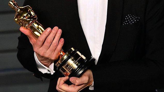 1. Ödül sezonunun son ve en önemli durağı olan 93. Akademi Ödülleri, 25 Nisan gecesi düzenlenen ödül töreniyle sahiplerini buldu.