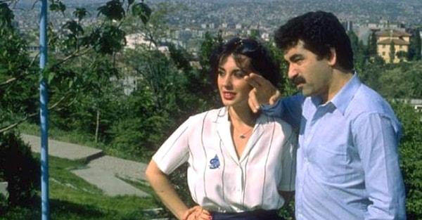 İlk eşiyle yollarını tam da ünlü olmadan hemen önce ayırmış, 1979 yılında ikinci filmi Kara Yazma'da Perihan Savaş ile tanışıp evlenmiş, bu evlilikten de Melek Zübeyde isimli kızları olmuştu.