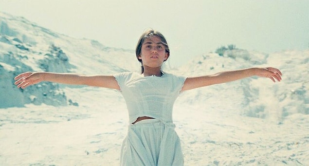 16. Kaos (1984)