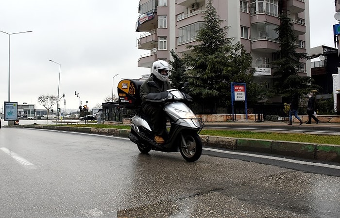 Online Yemek Sipariş Saatleri Değişiyor