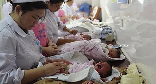 Çin'in Nüfusu Azalmaya Başladı: Her Yeni Doğan Bebek İçin 1 Milyon Yuan Dayanak Tartışması
