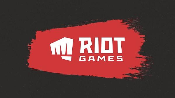 Riot Games de bize karşı boş değil!