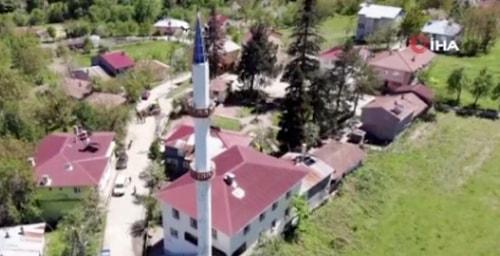 Kastamonu'da Koronavirüslü Vatandaş Cuma Namazına Gitti, Cemaatten 6 Kişi Hayatını Kaybetti...