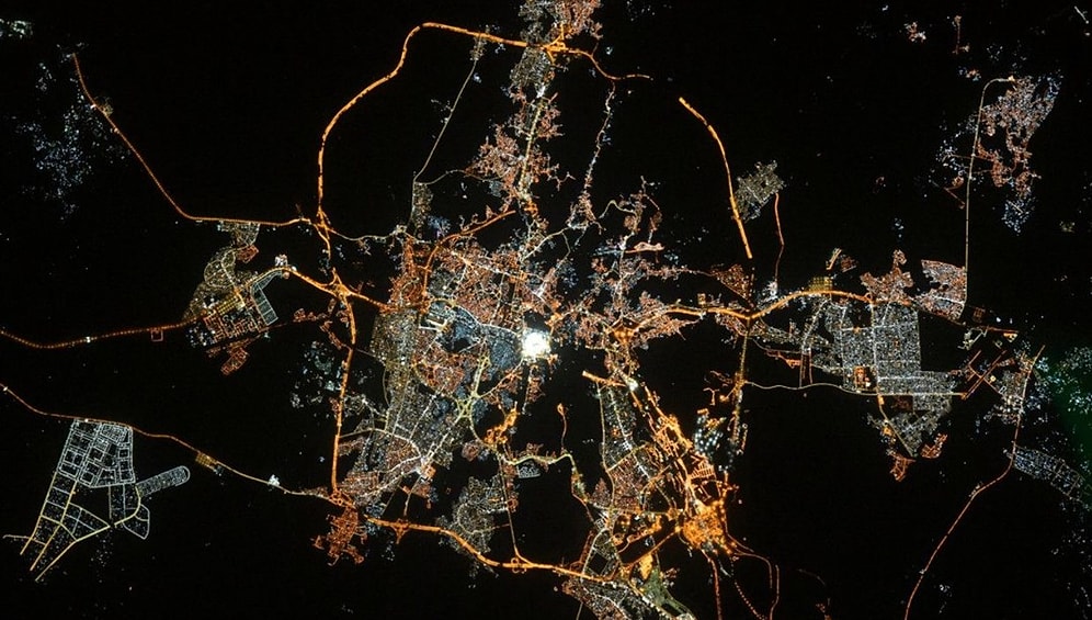 Fransız Astronot Paylaştı: Uzaydan "Kabeli" Ramazan Bayramı Tebriği