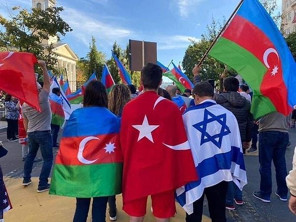 Şu an milletvekili olan Əliməmməd Nuriyev'in deyimiyle Azerbaycan'da hiçbir zaman Yahudi karşıtlığı görülmez. Bu yüzdendir ki 12 bine yakın Yahudi yaşar Azerbaycan'da.