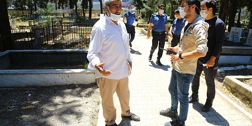 Adana'da 'Korsan Hoca' Denetimi: Hoca Gibi Giyinip Yasağı İhlal Eden Kişilere Polis, 'Fatiha' Oku Dedi