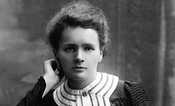 2. Marie Curie - Nobel Fizik Ödülü Alan İlk Kadın