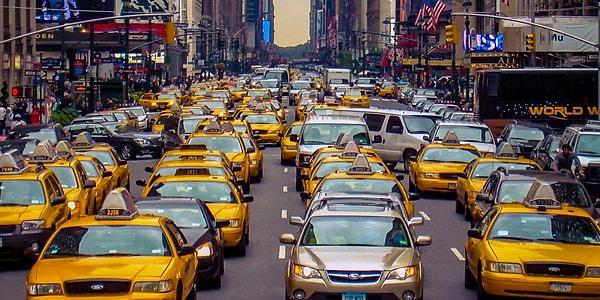 1. 2020 yılında Amerika'da 247 milyon otomobil bulunurken, 2040 yılında bu rakamın 45 milyona kadar düşeceği söyleniyor.