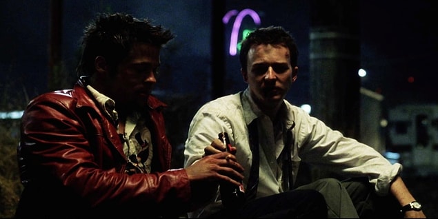 4. Dövüş Kulübü (Fight Club)