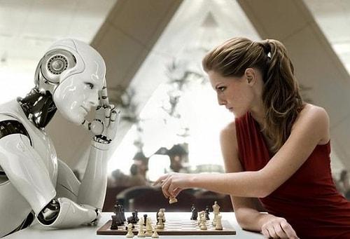 Hayatımıza Giriyorlar: 'Robotlarla Evlenenler Var, Gelecekte Ölü Yıkayan, Defneden Robotları Konuşabiliriz'