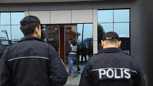 Babasının izinde