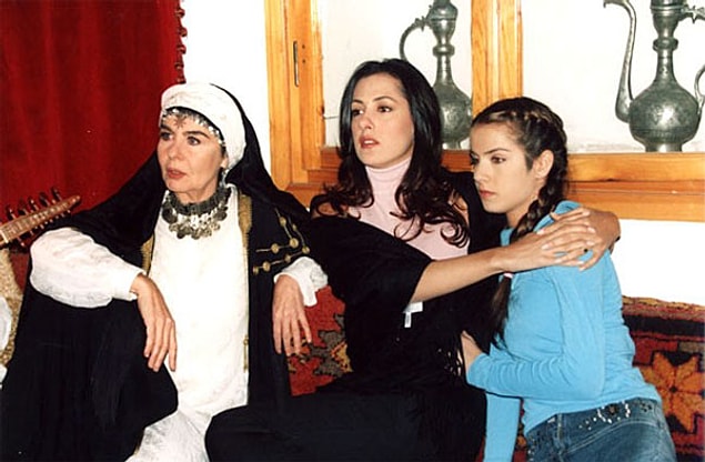 5. Gurbet Kadını