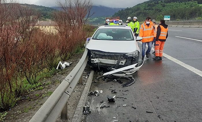 MHP Milletvekilleri Kalyoncu ve Karadağ Kazada Yaralandı