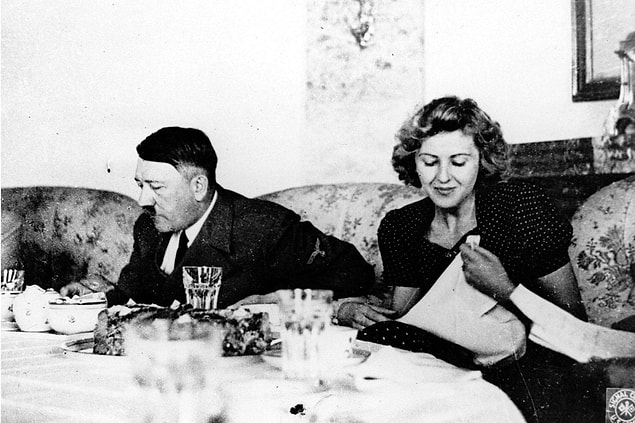Çünkü Hitler her zaman ülkesi ile evli bir adam imajını korumak istiyordu ve başka bir kadınla olduğunun duyulmasının imajını sarsacağını çok iyi biliyordu.