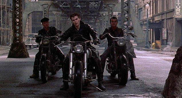 39. Streets of Fire (1948)