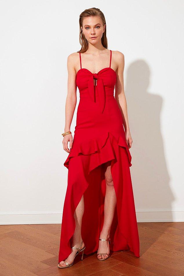 2. Uygun fiyatlı bir kına kıyafeti bakıyorsan bu elbiseye bayılacağını düşünüyorum!