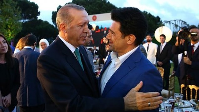 "Bunların işi aşağılamak. Aydınlatamayan aydınlar onlar. Bu ülkeye ait her şeyi aşağılıyorlar. Bu insanlar bir de kendine aydın diyor. Bu ülke hepimizin. Bu ülkenin kırmızı çizgileri olmalı nedir bu? Vatan, millet ve bayraktır. "