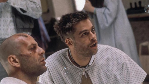 7. 12 Monkeys (12 Maymun) - 1995