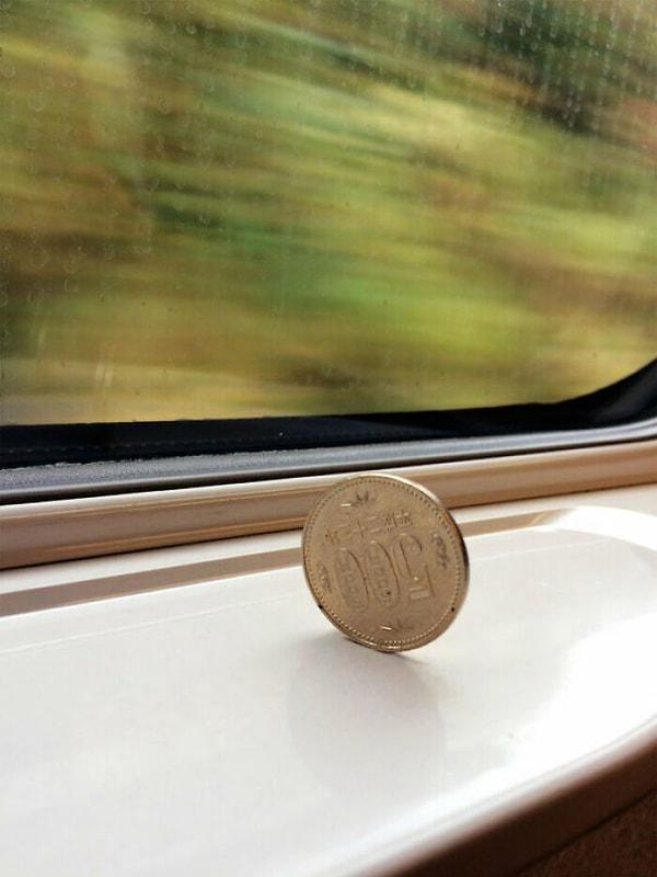 17. Japonya'da bir hız treninin ne kadar muazzam gittiğine bakar mısınız?