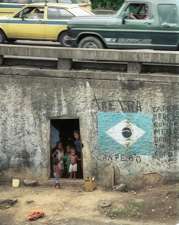30. 90'larda Brezilya'da çekilmiş bir fotoğraf...
