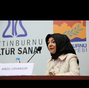 Arzu Cihangir Yazar Profil Resmi