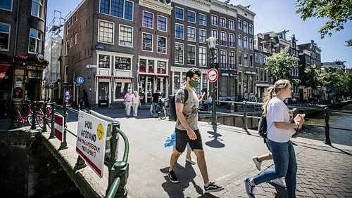 Amsterdam Yetkililerinden Turistlere Davet: 'Tek Derdiniz Alkol, Esrar ve Red Light ise Hiç Gelmeyin'